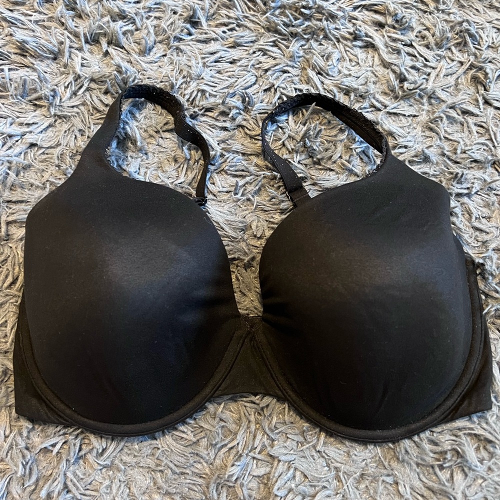 Victoria's Secret Body By Victoria Black Bra Size 36DDD